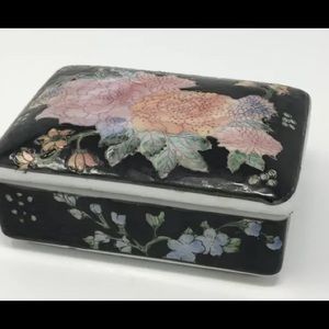 Hand Painted in Macau Porcelain Black Jewelry Box